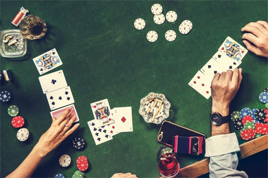 Play poker confidently with reliable cheating devices