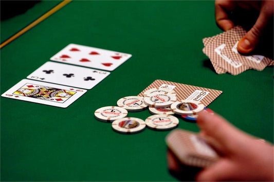 Card Marking-Cheating with Marked Cards in Blackjack Games