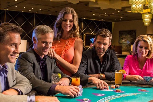 Poker Cheat 101: Smart Ways to Cheat at Poker